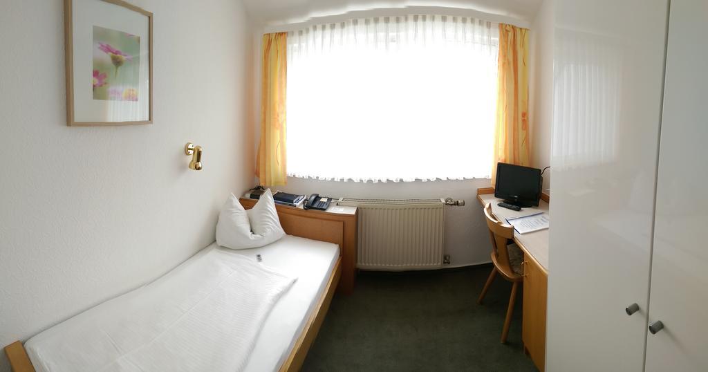 Hotel Garni Schmid Neu-Ulm Pokój zdjęcie